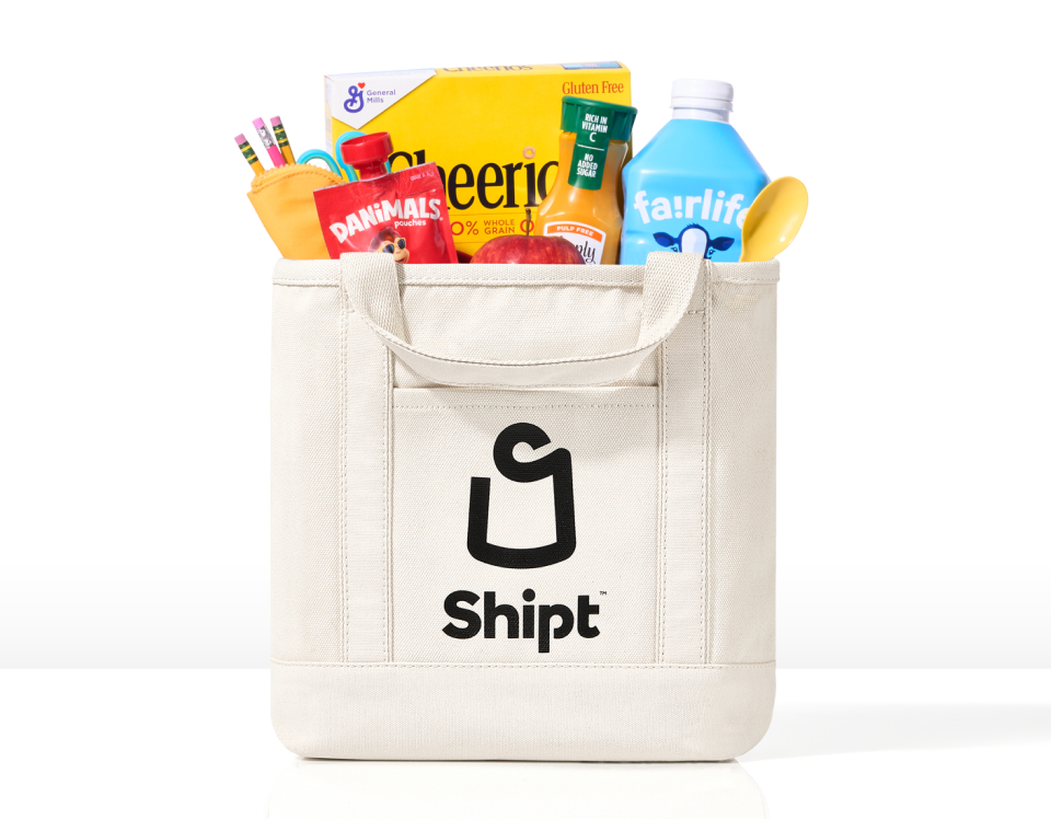 Shipt shopping bag full of groceries