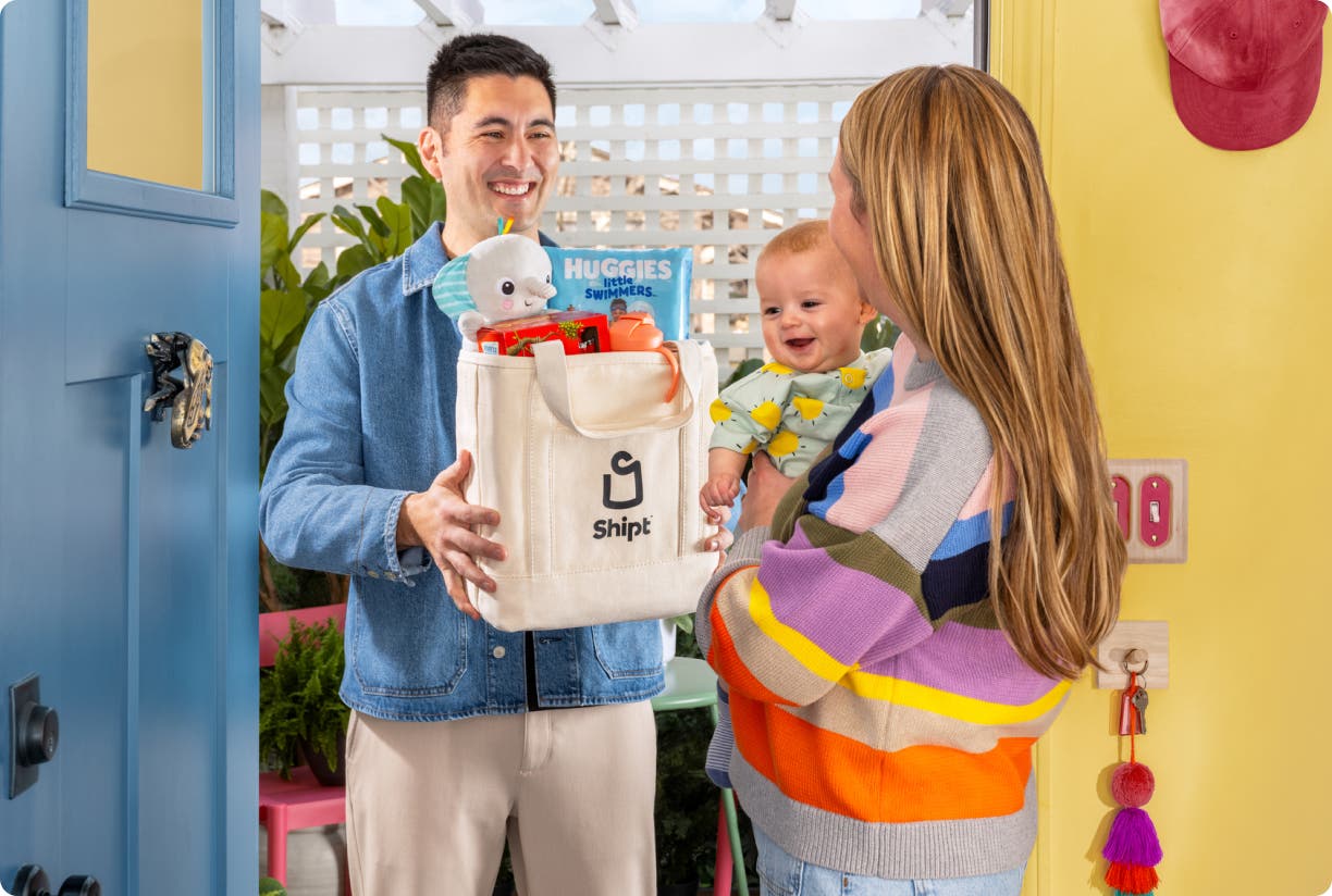 Shipt shopper delivering groceries.